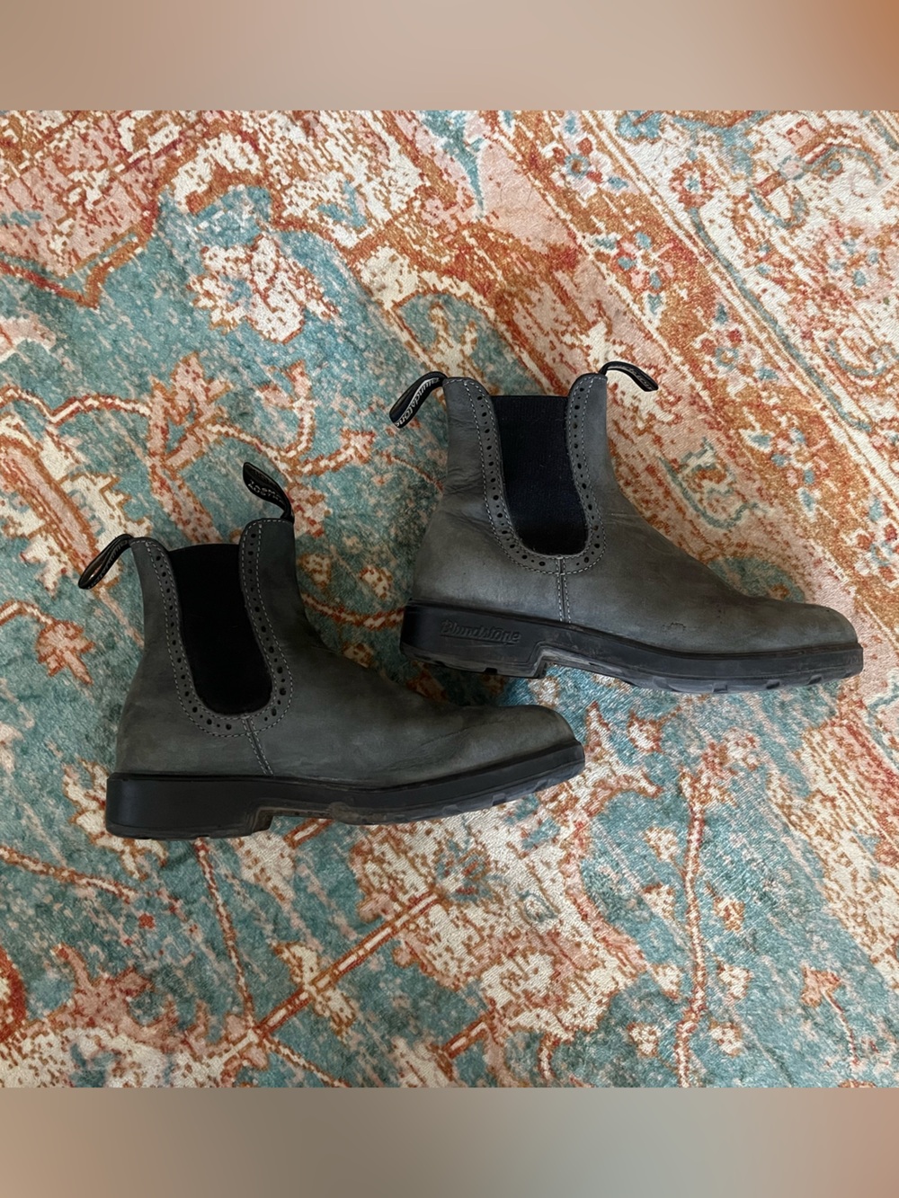 Blundstone High-Top, Chelsea Boots “Rustic Black” Size 8.5